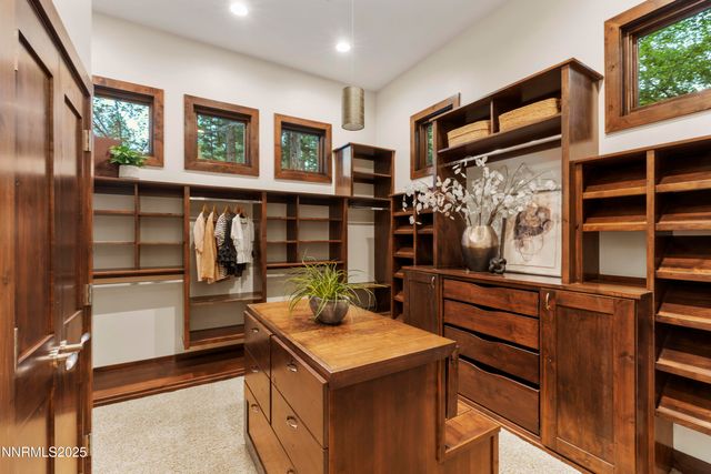 235 Timbercreek Court, Reno, NV 89511