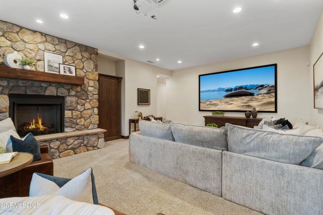 235 Timbercreek Court, Reno, NV 89511