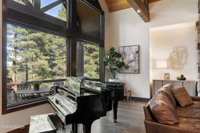 235 Timbercreek Court, Reno, NV 89511