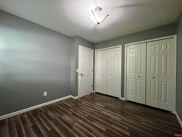 8909 Mariners Ridge Drive, Fort Wayne, IN 46819