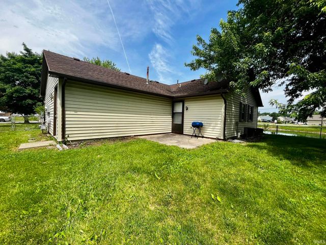 8909 Mariners Ridge Drive, Fort Wayne, IN 46819