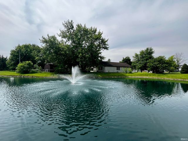 8909 Mariners Ridge Drive, Fort Wayne, IN 46819