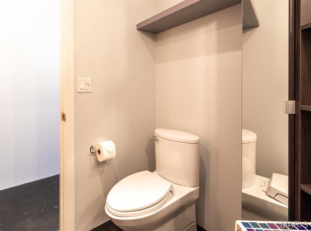 2401 S 12th 203, St Louis, MO 63104