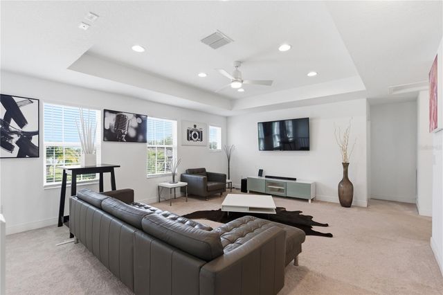 9714 PROVENCAL AVENUE, Seffner, FL 33584