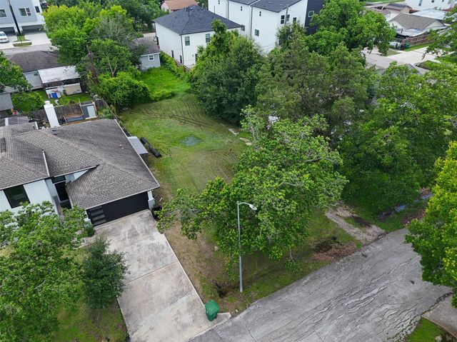 7008 Conley Street, Houston, TX 77021