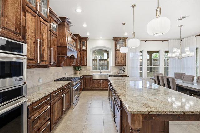 13466 Allenwood Avenue, Frisco, TX 75035