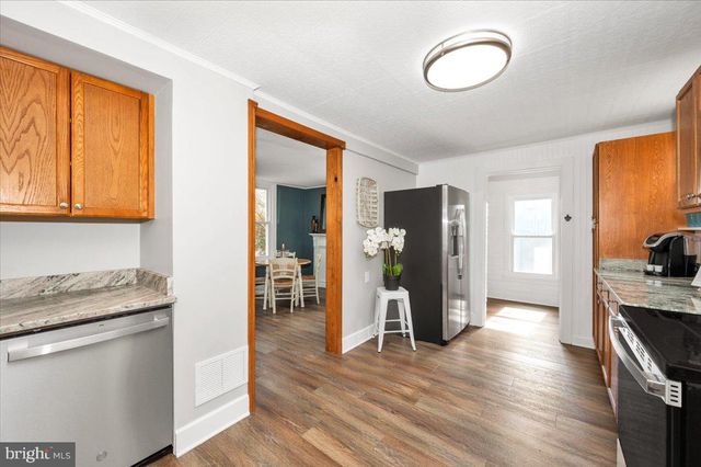 46 E E FIFTH STREET, Waynesboro, PA 17268