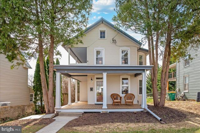 46 E E FIFTH STREET, Waynesboro, PA 17268