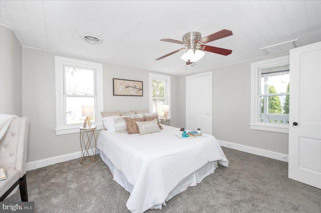 46 E E FIFTH STREET, Waynesboro, PA 17268