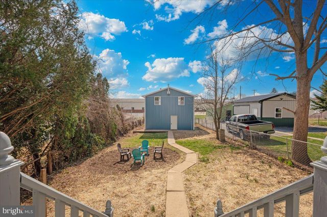 46 E E FIFTH STREET, Waynesboro, PA 17268