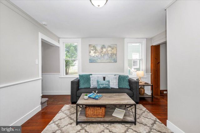 46 E E FIFTH STREET, Waynesboro, PA 17268