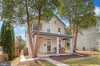 46 E E FIFTH STREET, Waynesboro, PA 17268