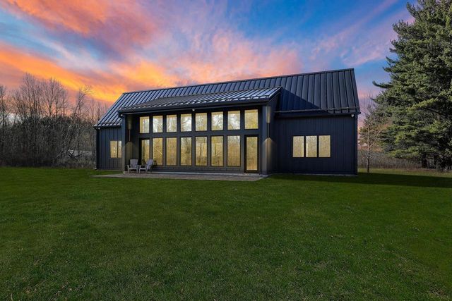 N2614 River Highland Drive, Lyndon Station, WI 53944