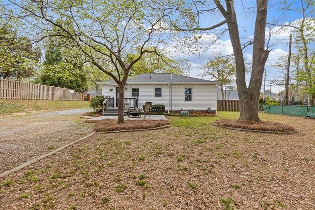 5 Lindley Avenue NW, Marietta, GA 30064