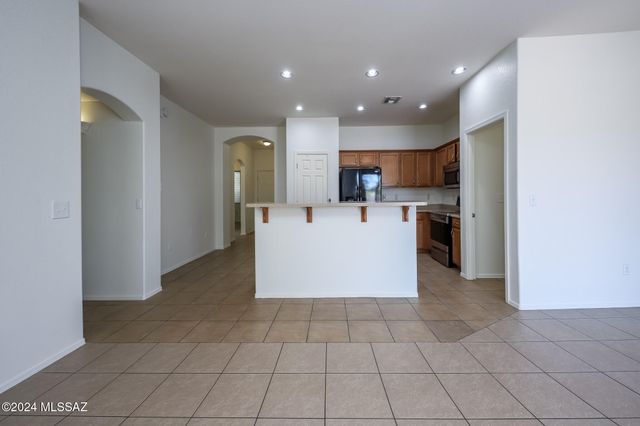 3510 W Avenida Sombra, Tucson, AZ 85746