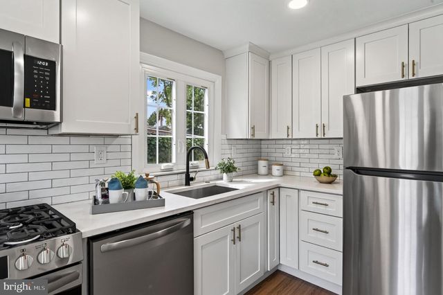 124 2ND AVE, Broomall, PA 19008