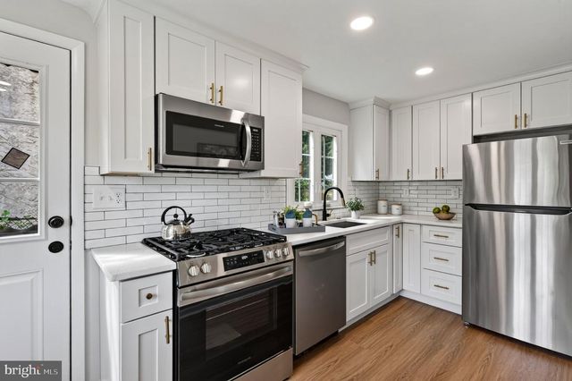 124 2ND AVE, Broomall, PA 19008