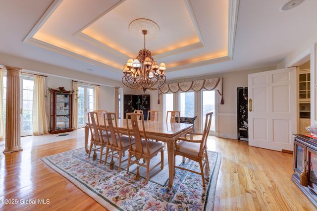 8 Sage Estates, Menands, NY 12204