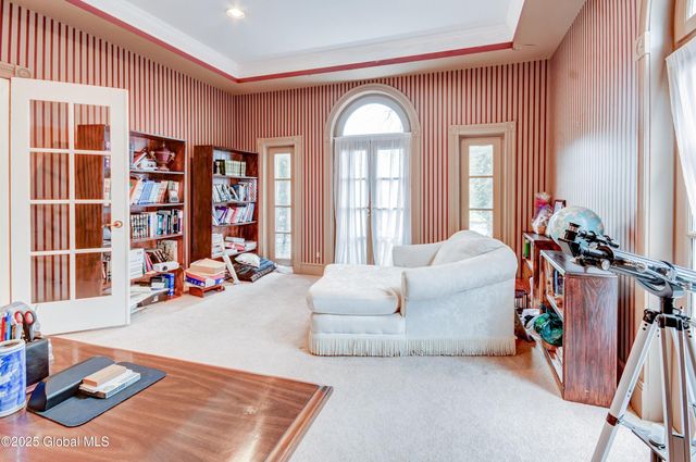 8 Sage Estates, Menands, NY 12204