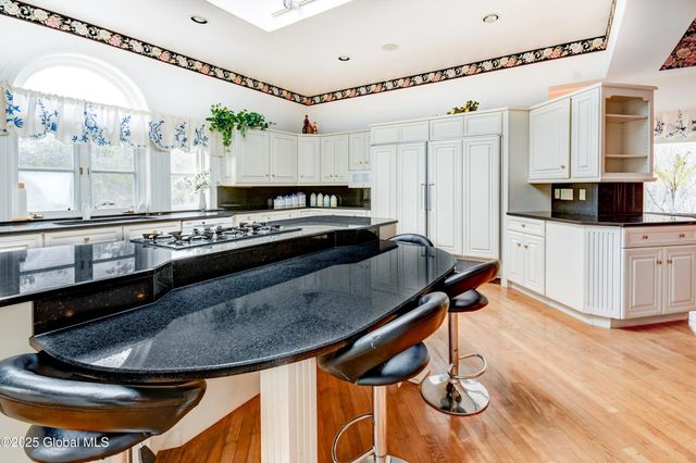 8 Sage Estates, Menands, NY 12204