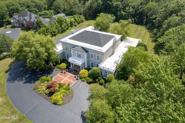 8 Sage Estates, Menands, NY 12204