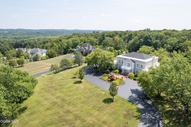 8 Sage Estates, Menands, NY 12204