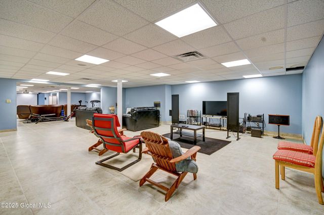 8 Sage Estates, Menands, NY 12204