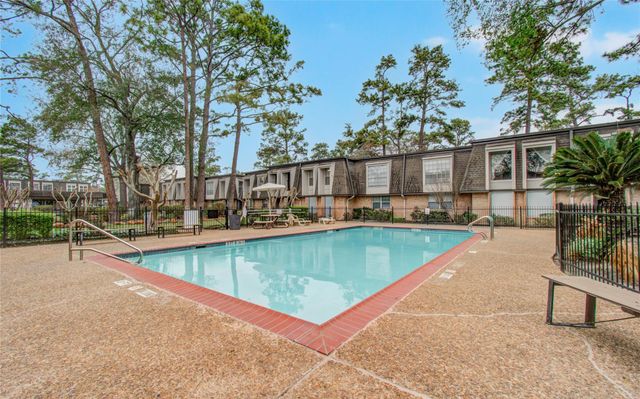 12633 Memorial Drive 152, Houston, TX 77024