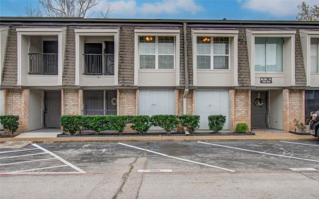 12633 Memorial Drive 152, Houston, TX 77024