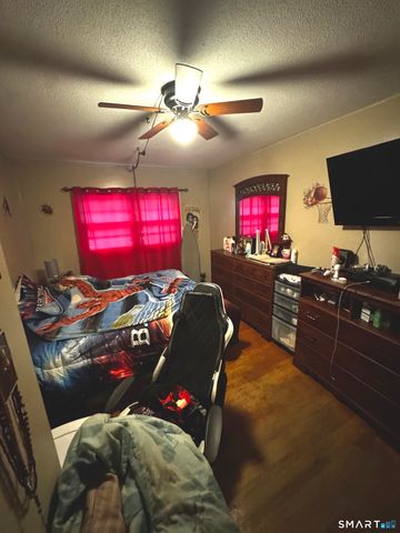 118 Fairmount Street, Waterbury, CT 06706