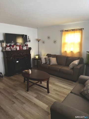 118 Fairmount Street, Waterbury, CT 06706