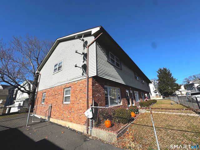 118 Fairmount Street, Waterbury, CT 06706