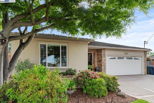 4255 Circle Ave, Castro Valley, CA 94546