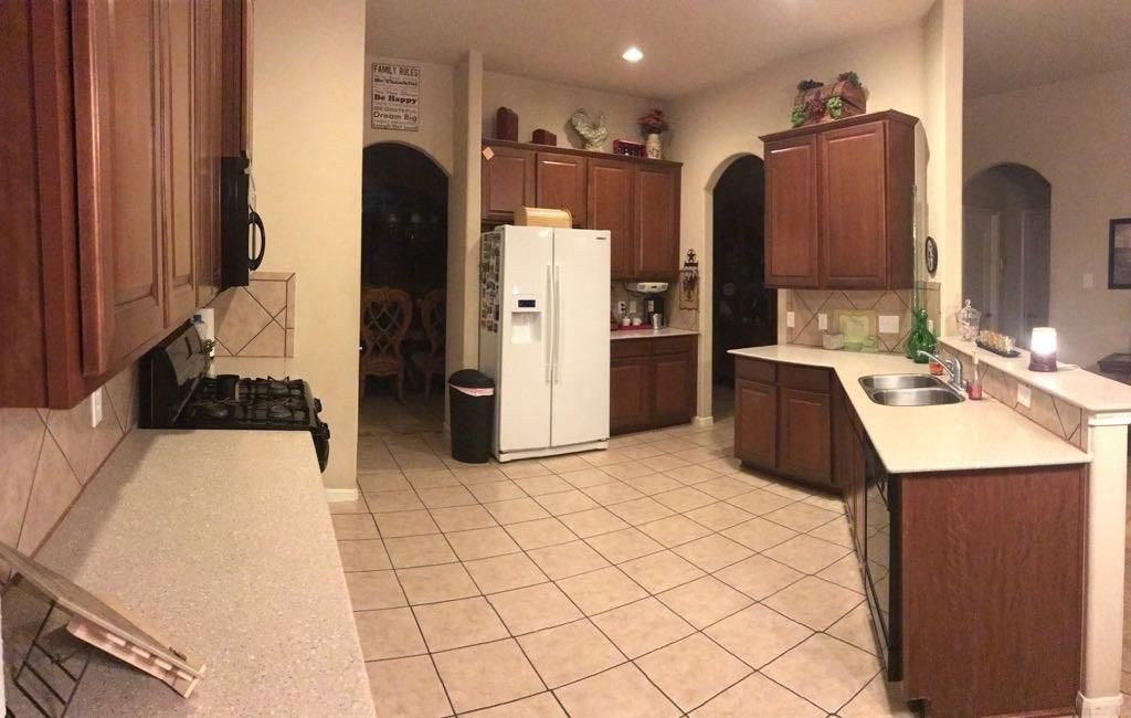 7208 Valentine Lane, Pearland, TX 77584