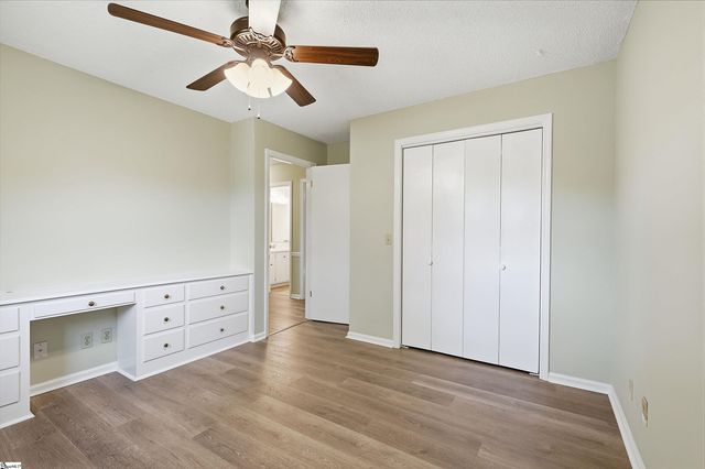 303 Jamie Court, Boiling Springs, SC 29316