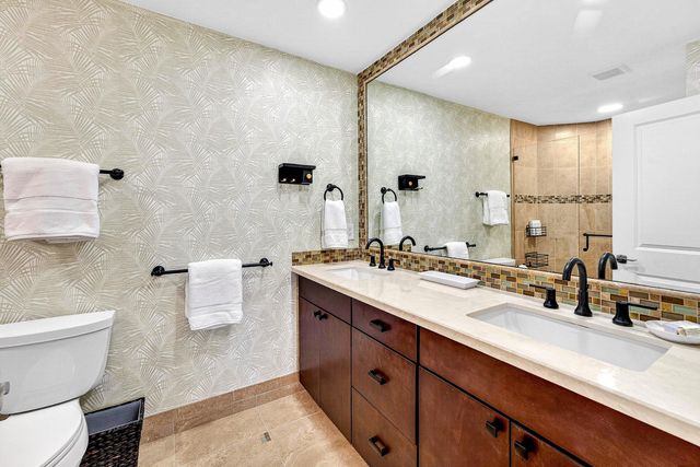 812 Ocean Dunes Circle, Jupiter, FL 33477