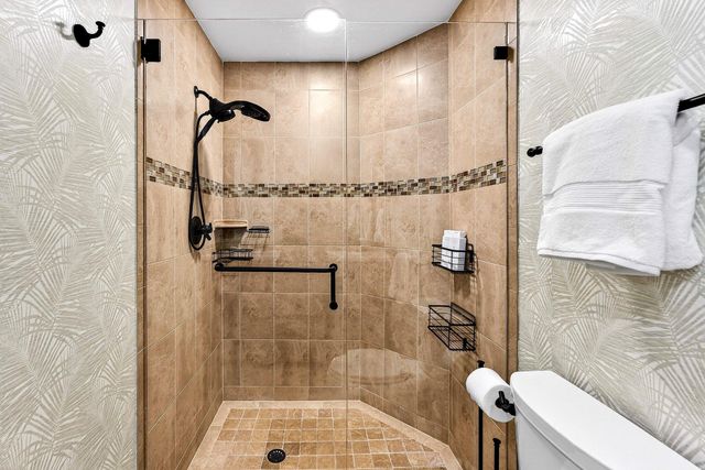 812 Ocean Dunes Circle, Jupiter, FL 33477