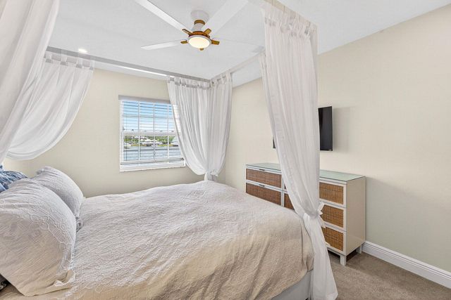 812 Ocean Dunes Circle, Jupiter, FL 33477