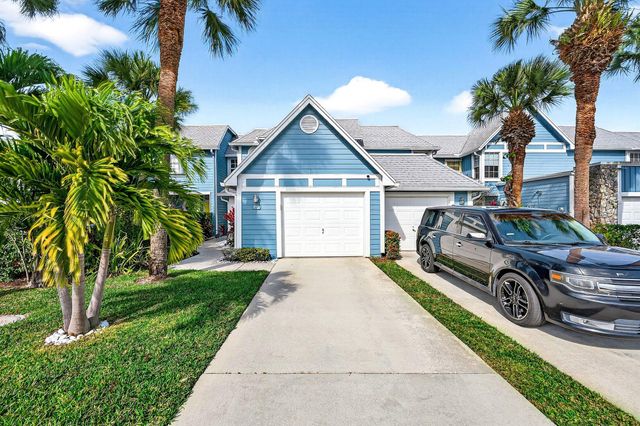 812 Ocean Dunes Circle, Jupiter, FL 33477