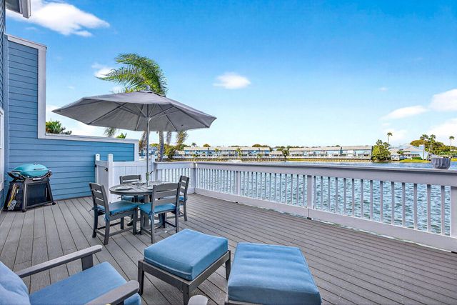 812 Ocean Dunes Circle, Jupiter, FL 33477