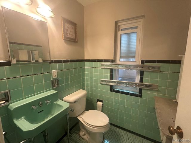 19444 MONICA Street, Detroit, MI 48221