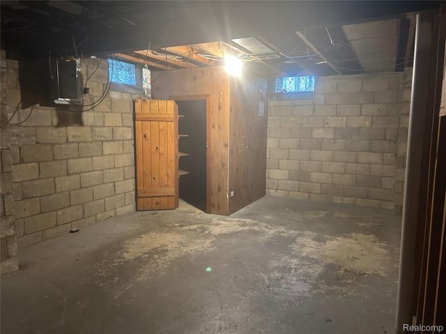 19444 MONICA Street, Detroit, MI 48221