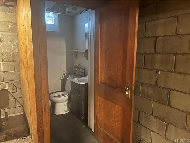 19444 MONICA Street, Detroit, MI 48221