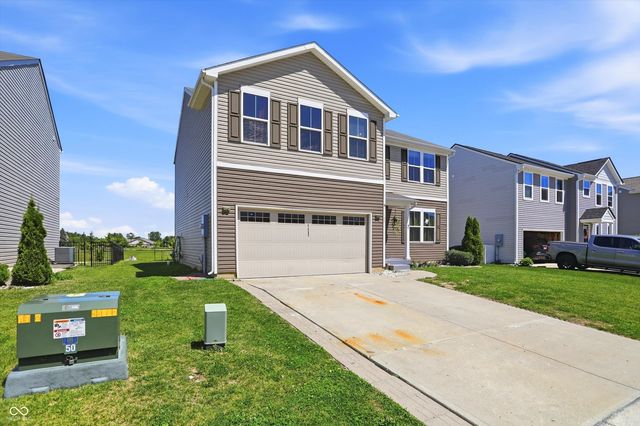 127 Dietz Drive, Greenwood, IN 46143