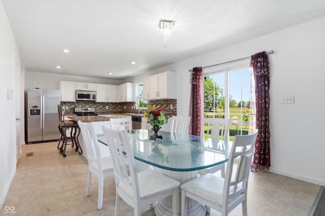127 Dietz Drive, Greenwood, IN 46143