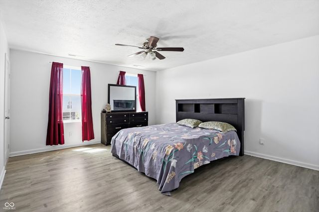 127 Dietz Drive, Greenwood, IN 46143