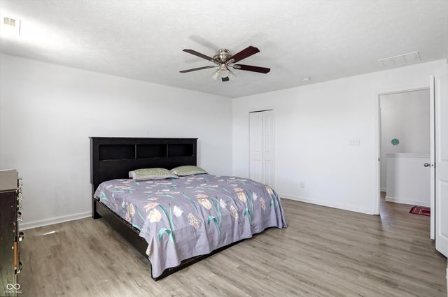 127 Dietz Drive, Greenwood, IN 46143