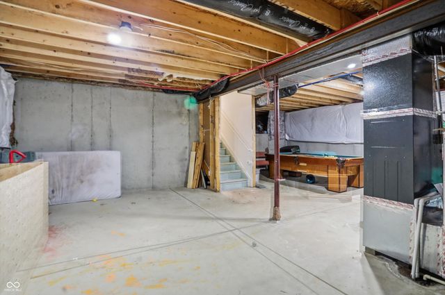 127 Dietz Drive, Greenwood, IN 46143