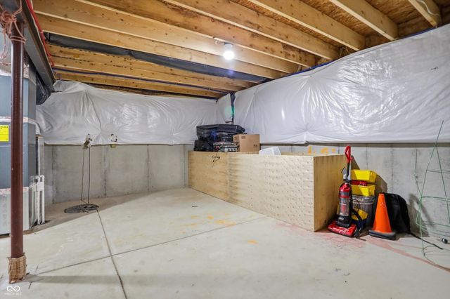 127 Dietz Drive, Greenwood, IN 46143