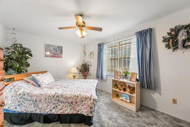 13922 Ambrose Street, Houston, TX 77045